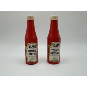 Vintage Heinz Tomato Ketchup Salt and Pepper Shakers  Made in Hong Kong